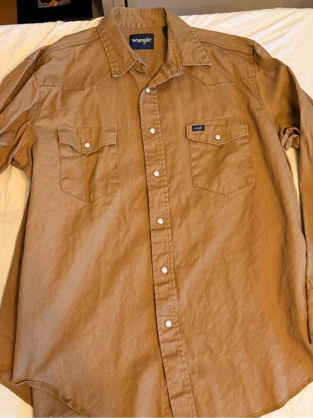 Wrangler Men's Tan Western Button-Down Shirt